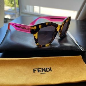 FENDI Tortoise Brown Sunglasses with Pink
